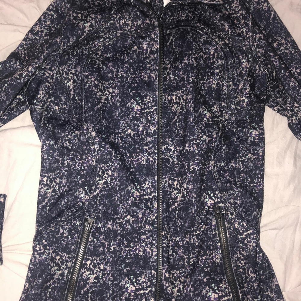 lululemon jacket - Picture 2 of 4